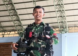 Saat Persiapan Tembakan Keempat, Praka Mohammad Sugeng Prajurit Satbravo 90 Korpasgat Tertembak Hingga Gugur
