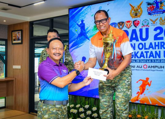 Pati TNI AU Unjuk Kemampuan Menembak PORAU 2026, Panglima Korpasgat Juara Duel Plate Pati Optic 20 Meter